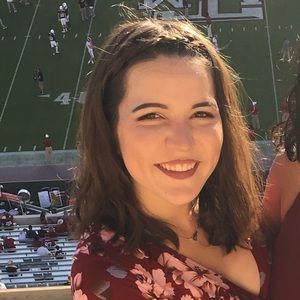 Meet your Posher, Christina